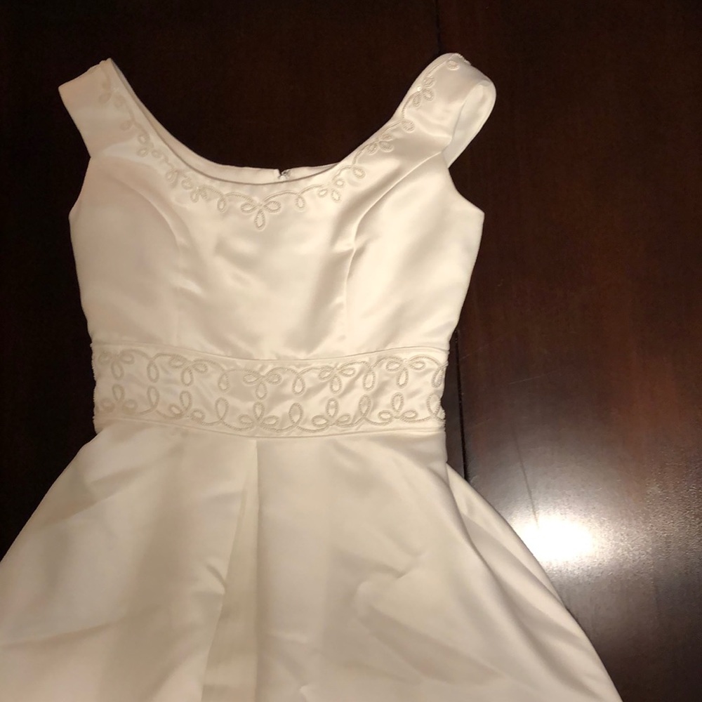 Paloma Blanca wedding dress